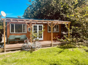 Wattle Creek Cottage with Breakfast Basket